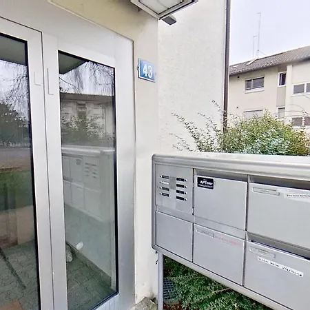 Διαμέρισμα Simple With Essentials