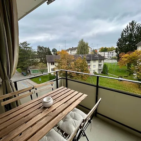 Simple With Essentials * Zurich