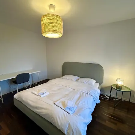 Simple With Essentials Zurich